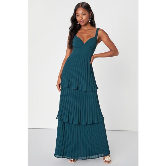 Lulu's Dresses & Skirts - NWT Lulus Luxe Perfection Emerald Green Pleated Tiered Backless Maxi Dress Sz XL